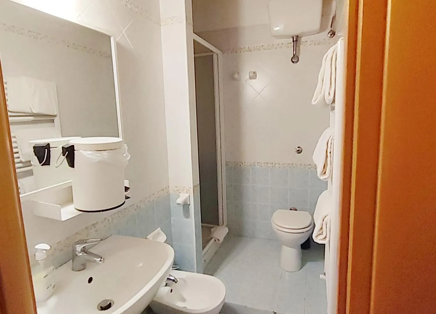 Moka Rooms And Flats Pisa Italien